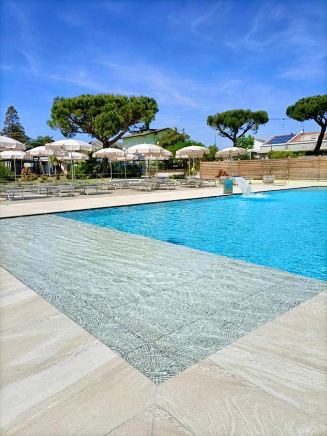 Hotel Vianello リド・ディ・イエゾロ エクステリア 写真