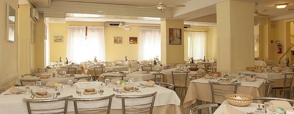 Hotel Vianello リド・ディ・イエゾロ エクステリア 写真